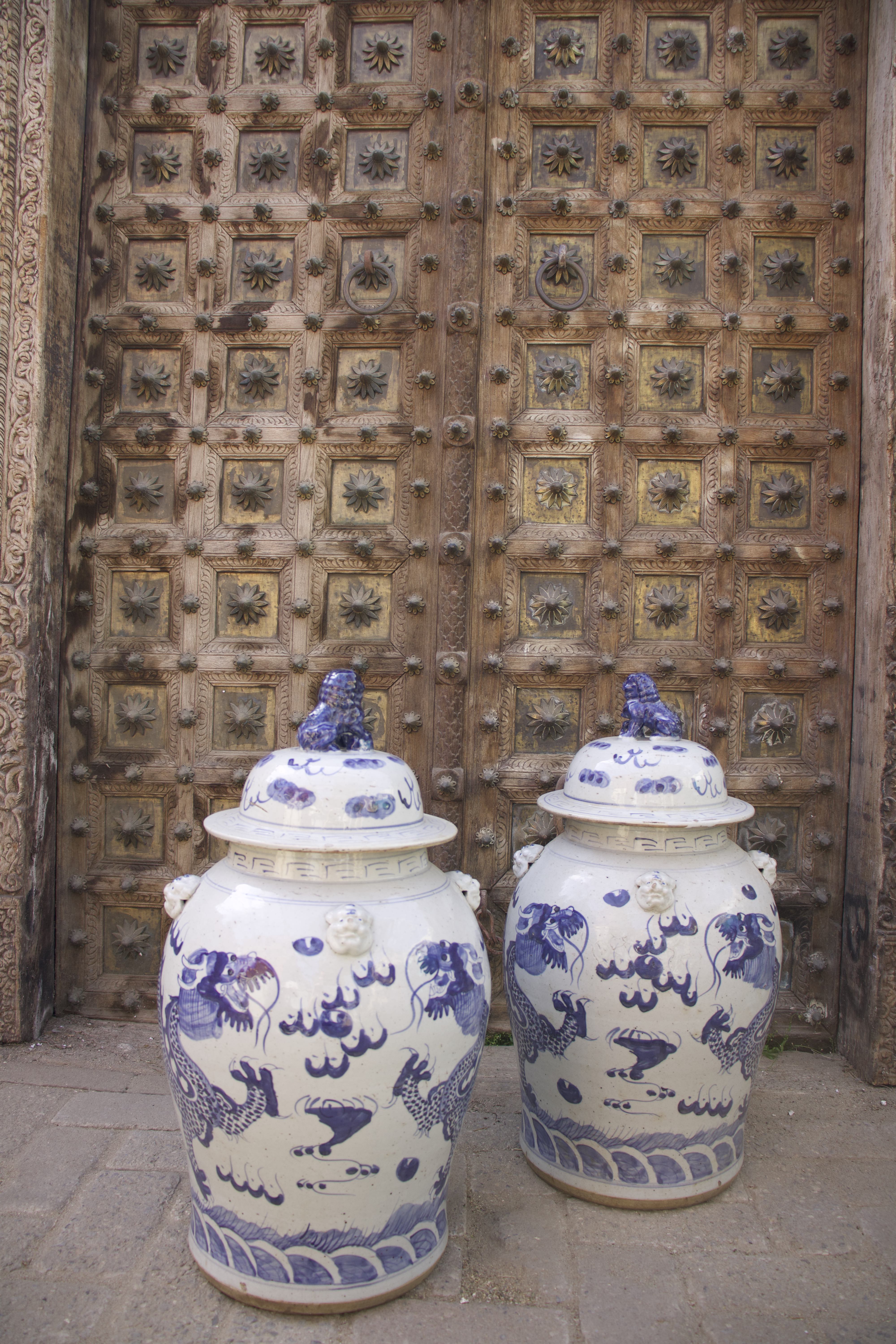 Dekselvaas met draakdecor Large