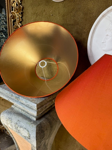 Porseleinen tafellamp met draak decor