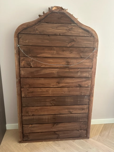 Gouden spiegel met lauwerkrans