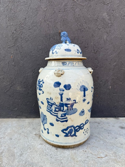 Dekselvaas met symbolen