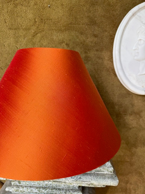 Porseleinen tafellamp met draak decor